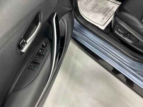 Used 2026 Toyota Corolla XSE FWD image 9