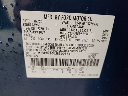 Used 2020 Ford Edge Titanium w/ Cargo Accessory Package FWD image 33