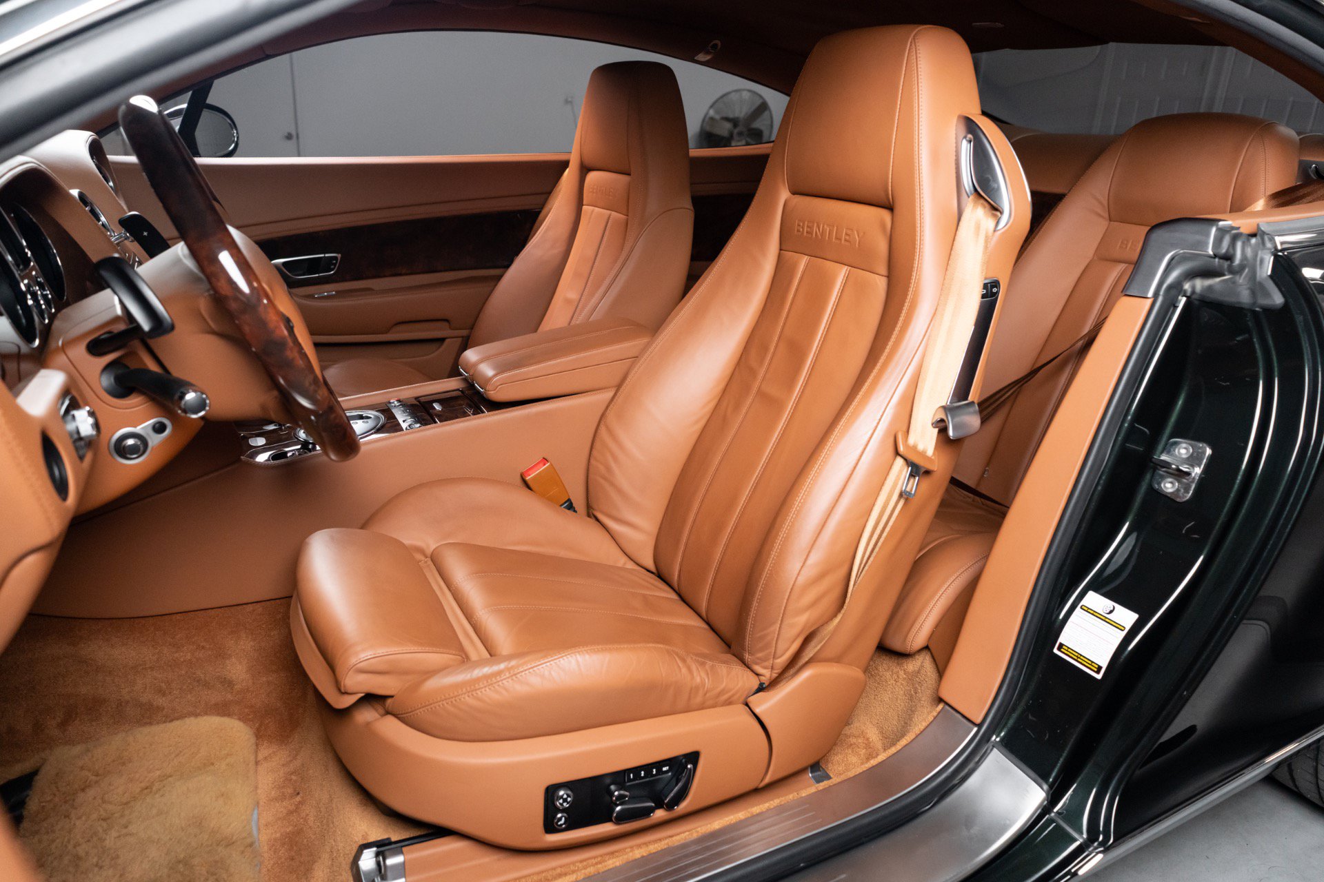 Used 2006 Bentley Continental GT AWD/4WD image 28