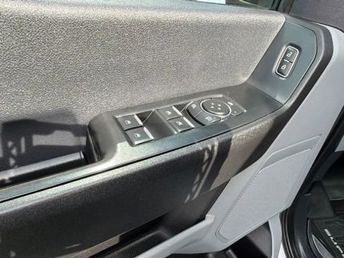 Used 2023 Ford F250 XL w/ XL Chrome Package image 21