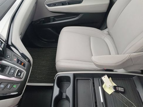 Used 2023 Honda Odyssey Touring image 25