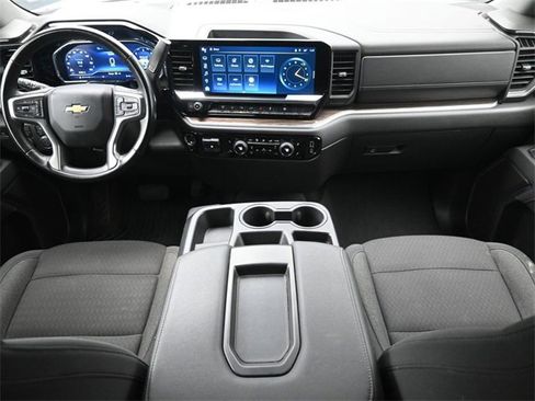 Certified 2025 Chevrolet Silverado 2500 LT w/ Safety Package image 18