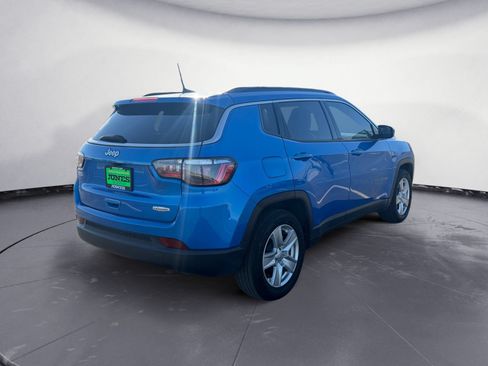 Used 2022 Jeep Compass Latitude FWD image 6