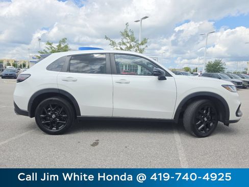 Certified 2023 Honda HR-V Sport image 17