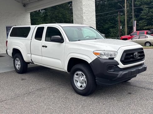 Used 2023 Toyota Tacoma SR RWD image 21