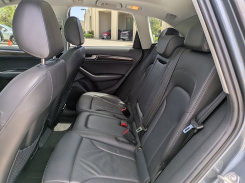 Used 2016 Audi Q5 2.0T Premium w/ Audi MMI Navigation Plus image 16