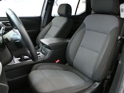 Used 2023 Chevrolet Traverse LT w/ LPO, Floor Liner Package AWD/4WD image 26