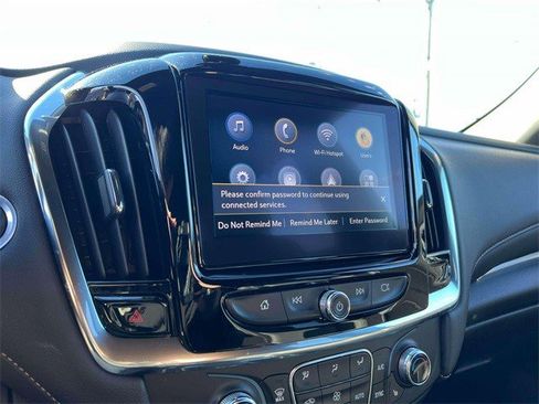Certified 2023 Chevrolet Traverse LT image 25