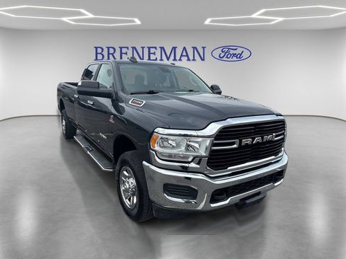 Used 2019 RAM 2500 Big Horn w/ Cold Weather Group AWD/4WD image 3