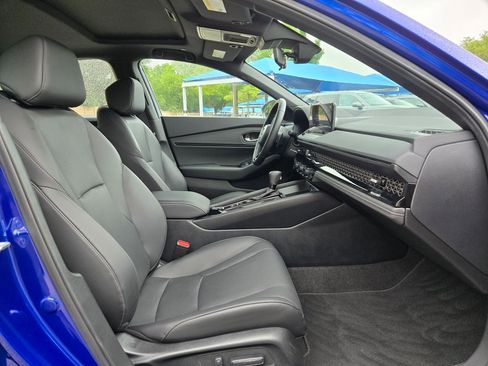 Certified 2025 Honda Accord Sport image 26