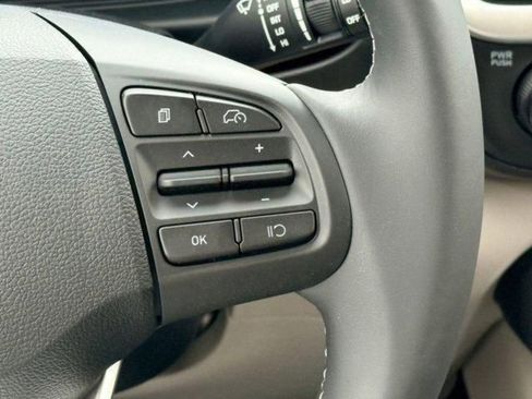 New 2026 Hyundai Venue SEL image 25