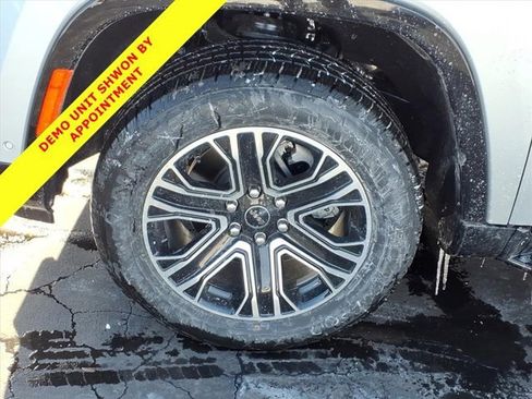 New 2026 Jeep Grand Wagoneer image 20