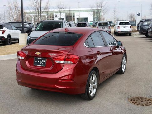 Used 2019 Chevrolet Cruze Premier w/ Driver Confidence II Package image 5