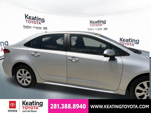 Used 2024 Toyota Corolla LE FWD image 2