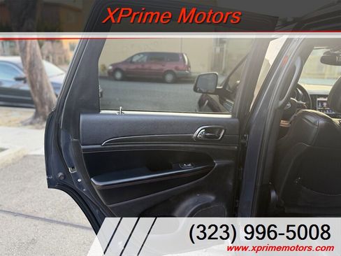 Used 2018 Jeep Grand Cherokee Trailhawk AWD/4WD image 27