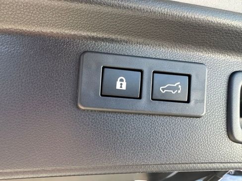 Used 2024 Subaru Forester Sport image 8