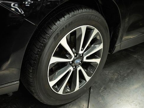 Used 2017 Subaru Forester 2.0XT Premium w/ Popular Package #2A image 4