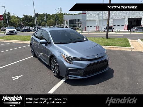 Used 2022 Toyota Corolla SE FWD image 1