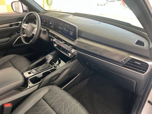 Certified 2025 Kia Telluride EX X-Line AWD/4WD image 22
