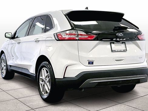 Used 2024 Ford Edge SEL image 10