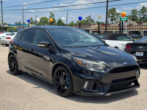 Used 2017 Ford Focus RS AWD/4WD image 7