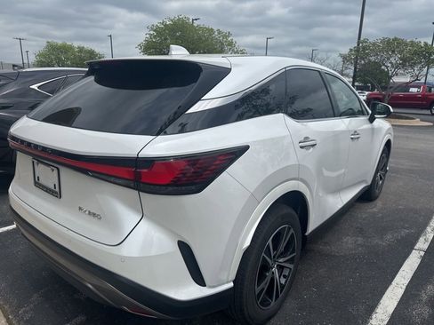 Used 2025 Lexus RX 350 FWD w/ Technology Package image 3
