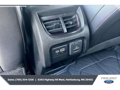 Used 2020 Chevrolet Blazer RS AWD/4WD image 25