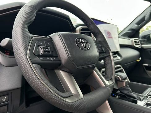 New 2026 Toyota Tundra Limited AWD/4WD image 31
