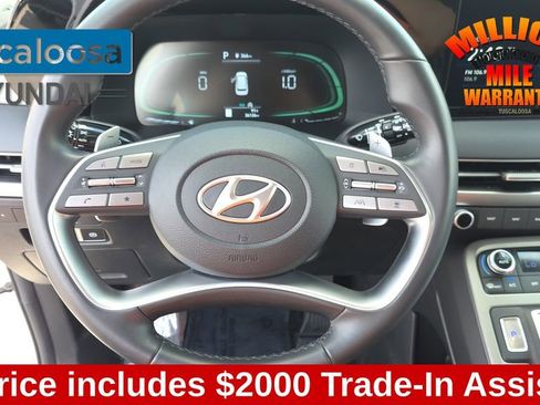 Used 2025 Hyundai Palisade SEL FWD image 16