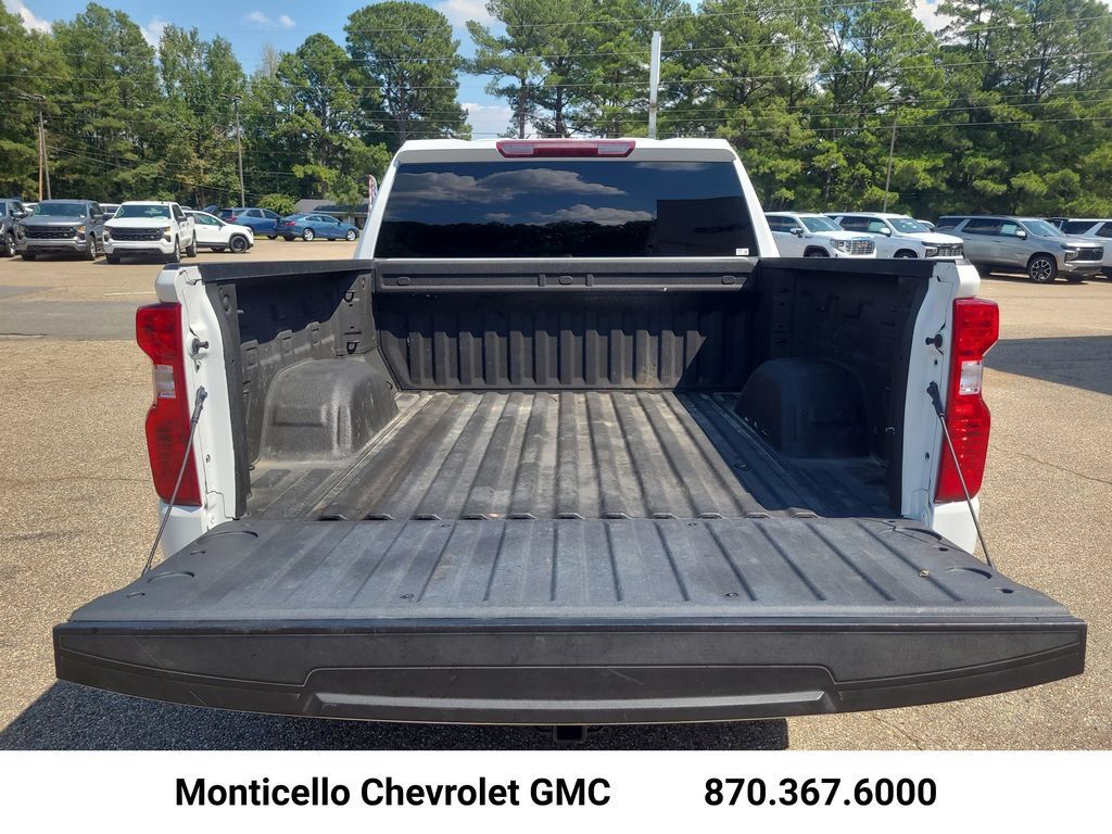 Certified 2024 Chevrolet Silverado 1500 LT AWD/4WD image 8