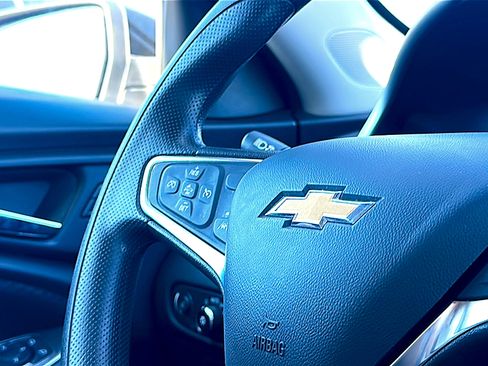 Used 2024 Chevrolet Malibu LT image 30