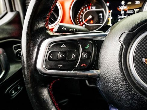 Used 2021 Jeep Wrangler Unlimited Rubicon image 34