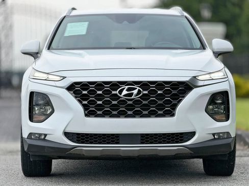 Used 2019 Hyundai Santa Fe SEL FWD image 3