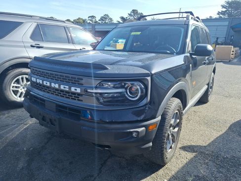 Used 2021 Ford Bronco Sport Badlands w/ Badlands Package image 3