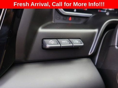 Used 2023 GMC Sierra 1500 AT4 w/ Technology Package AWD/4WD image 42