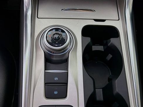 Used 2023 Ford Explorer Limited w/ Limited Technology Package RWD image 20