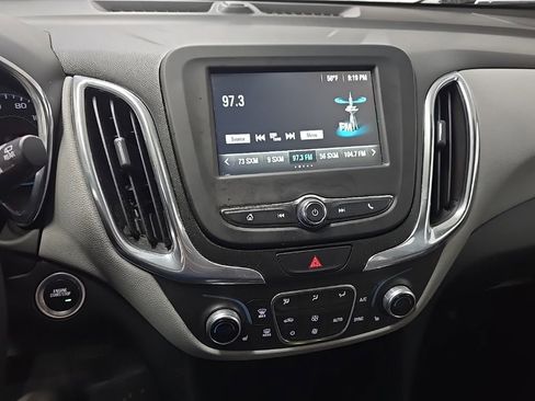 Used 2018 Chevrolet Equinox LT AWD/4WD image 24