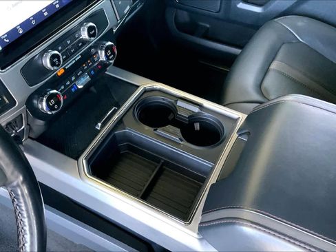 Used 2022 Ford F450 Platinum w/ FX4 Off-Road Package image 17