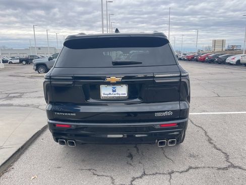 New 2026 Chevrolet Traverse High Country image 5