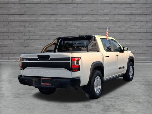 Used 2024 Nissan Frontier SV w/ Hardbody Edition AWD/4WD image 10