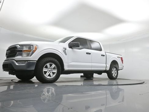 Certified 2022 Ford F150 XLT w/ Trailer Tow Package AWD/4WD image 41