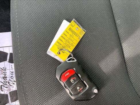 Used 2020 Jeep Gladiator Sport w/ Quick Order Package 24S image 11