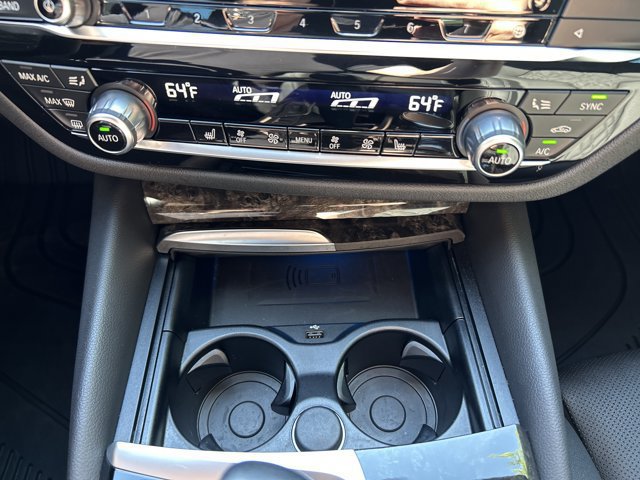 Certified 2023 BMW 530e xDrive w/ Premium Package AWD/4WD image 11