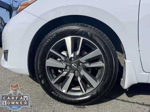 Used 2024 Nissan Versa SV w/ Trunk Package image 11