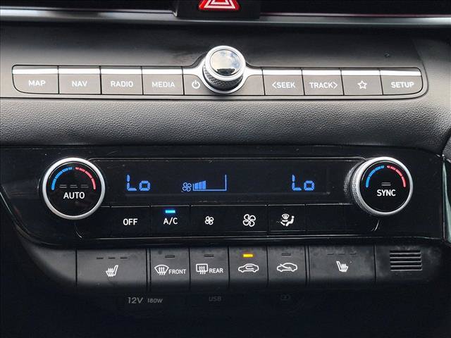 Used 2023 Hyundai Elantra Limited FWD image 14