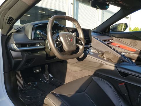 Used 2023 Chevrolet Corvette Stingray Convertible w/ Chrome Exterior Badge Package RWD image 13