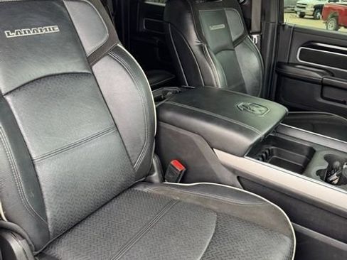 Used 2022 RAM 2500 Laramie AWD/4WD image 15