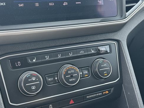 Used 2019 Volkswagen Atlas SE w/ Towing Package FWD image 37