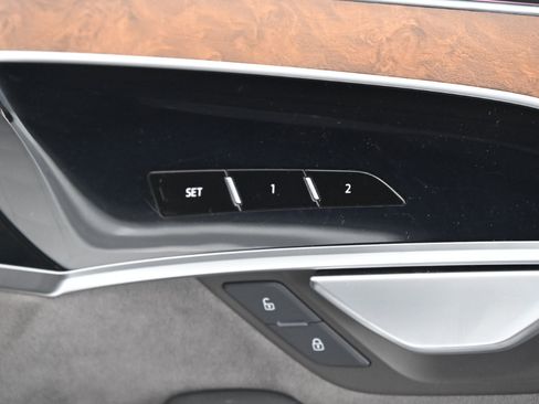 Used 2021 Audi A8 L 3.0T image 19