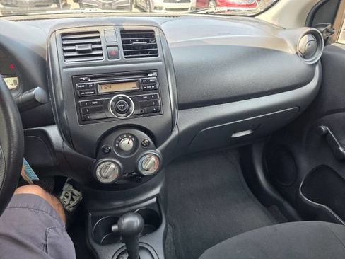 Used 2012 Nissan Versa S FWD image 16
